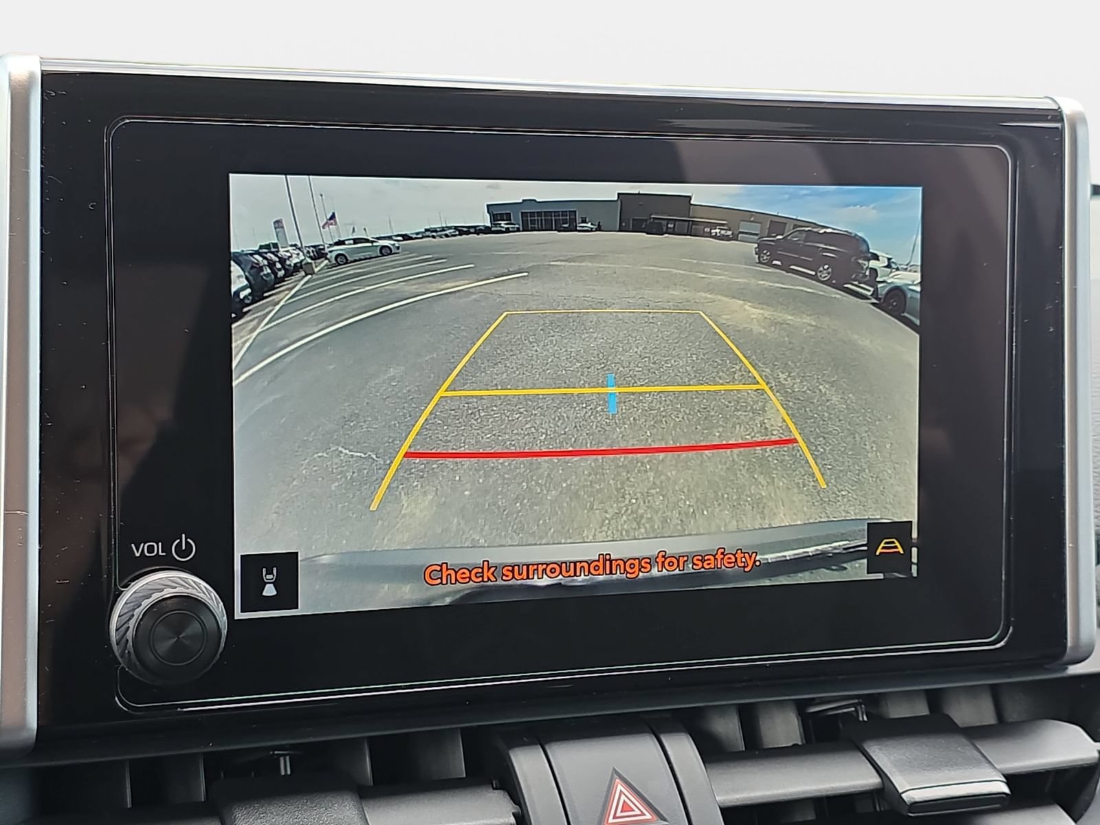 Used 2025 Toyota RAV4 XLE AWD/4WD image 22