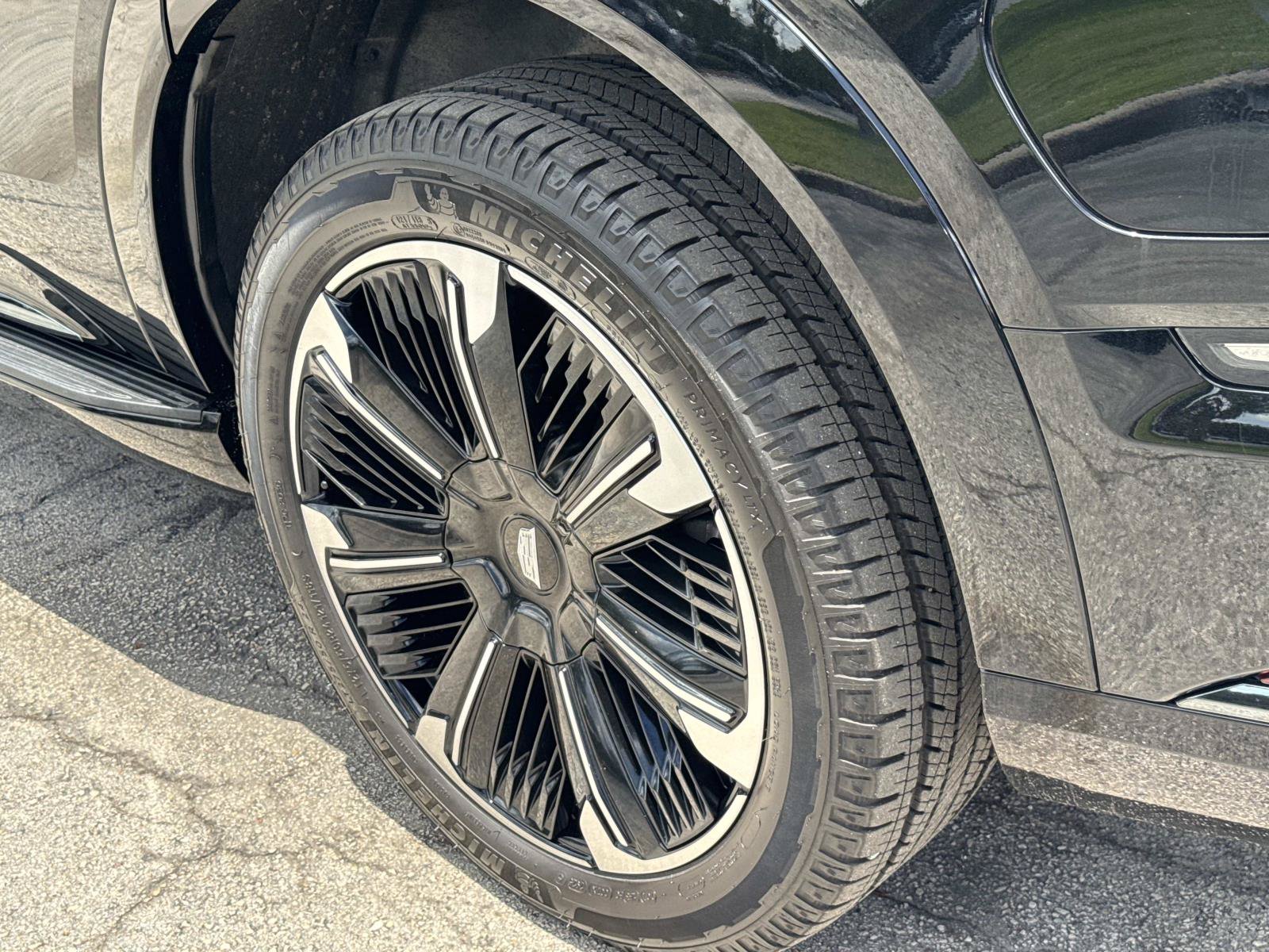 Certified 2026 Cadillac Escalade IQ Sport 1 AWD/4WD image 12