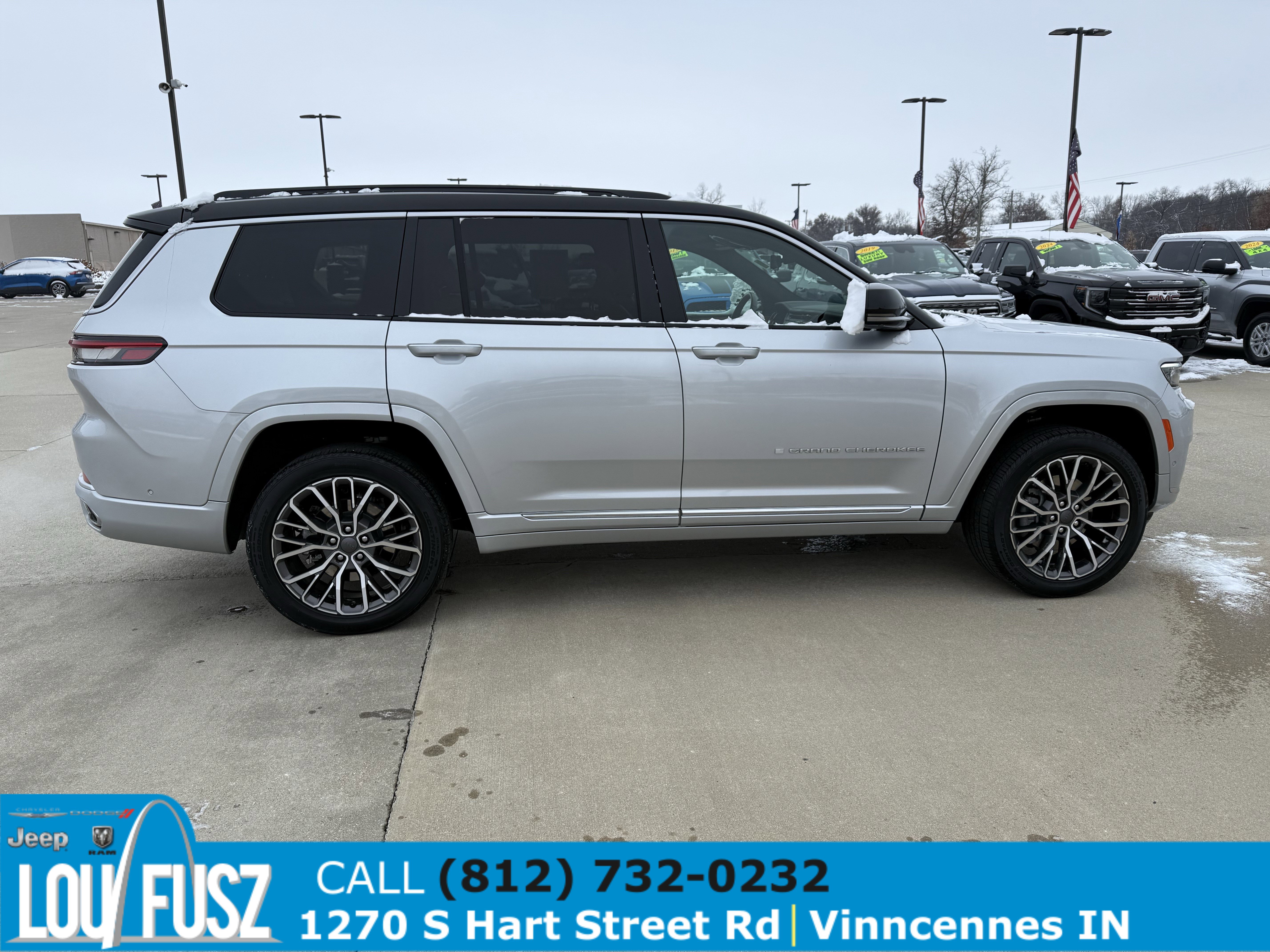 Used 2024 Jeep Grand Cherokee L Summit image 8