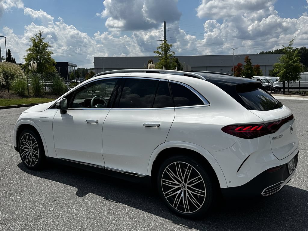 New 2027 Mercedes-Benz EQE 320+ SUV image 6
