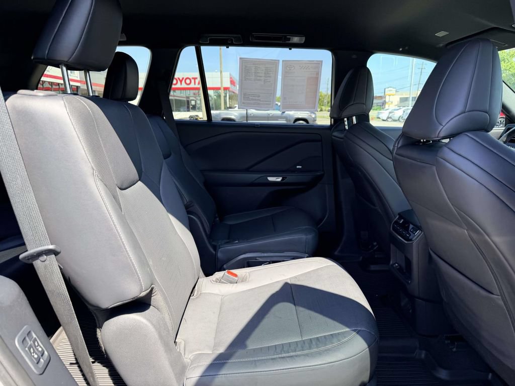 Used 2024 Lexus TX 500h AWD w/ Technology Package image 15
