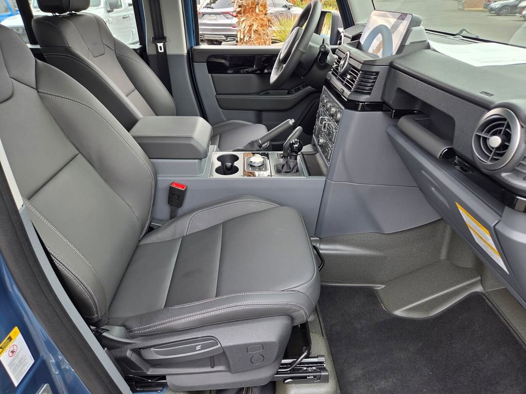 Used 2025 INEOS Grenadier Fieldmaster Edition image 16