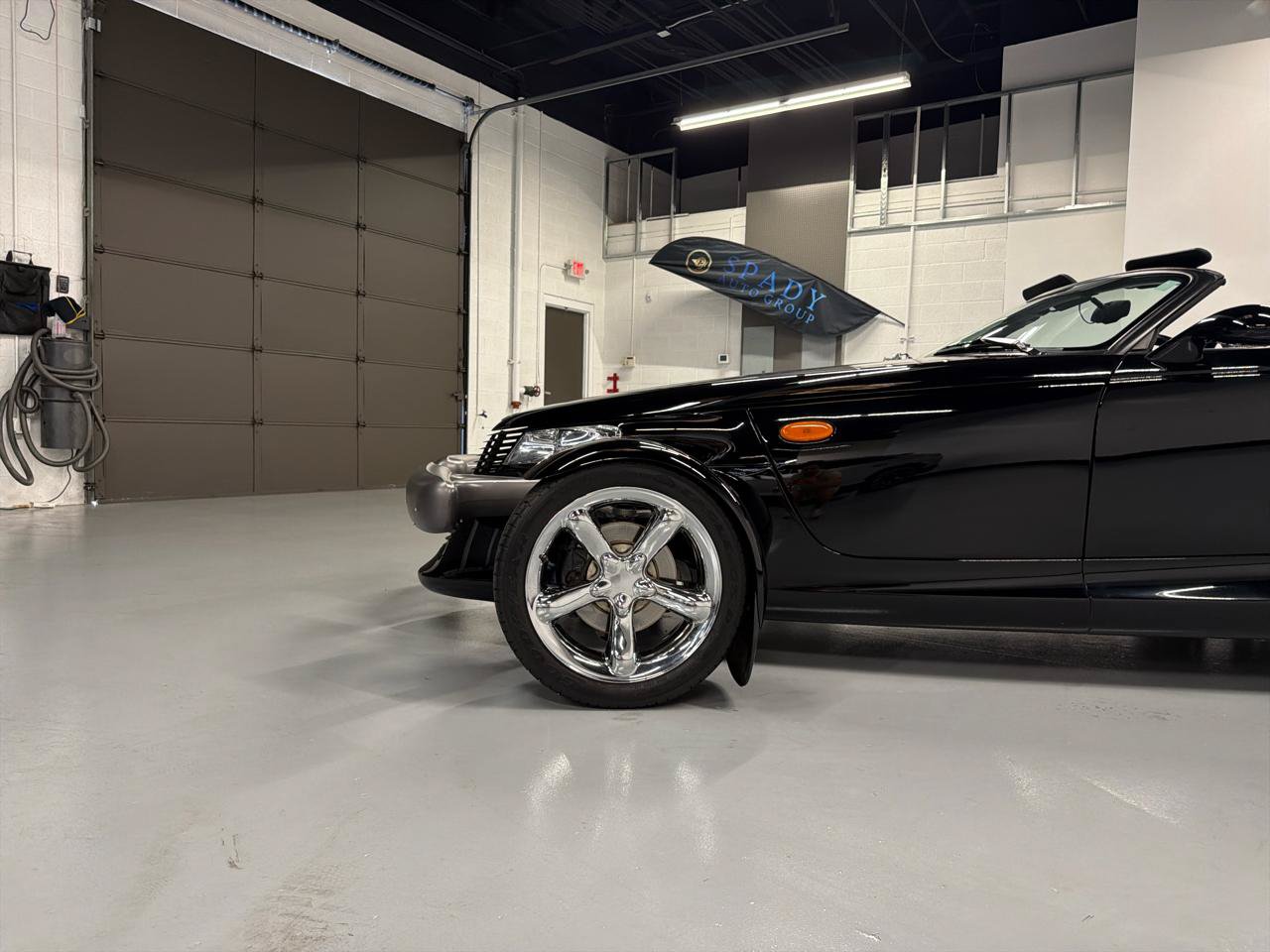 Used 1999 Plymouth Prowler RWD image 3
