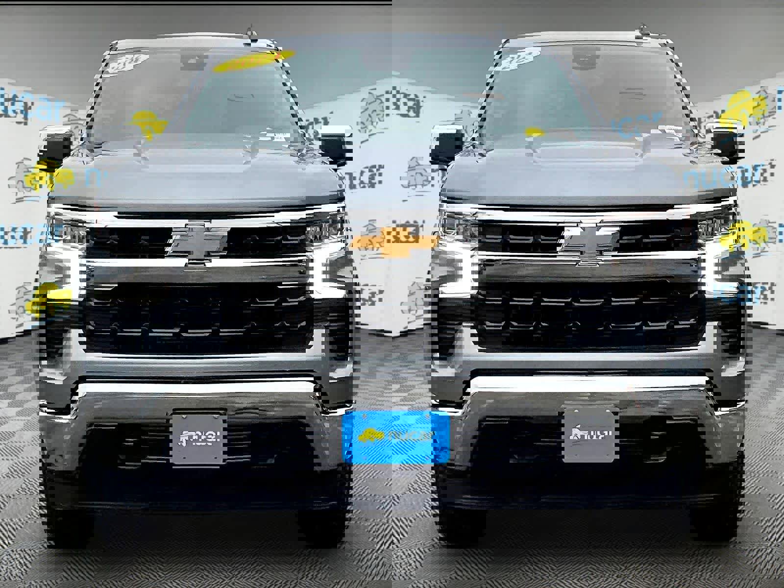 Used 2024 Chevrolet Silverado 1500 LT AWD/4WD image 2