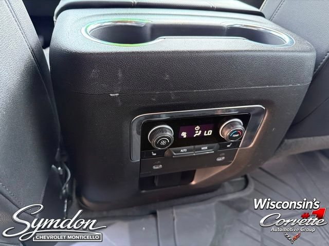 Used 2023 Chevrolet Suburban Premier AWD/4WD image 20