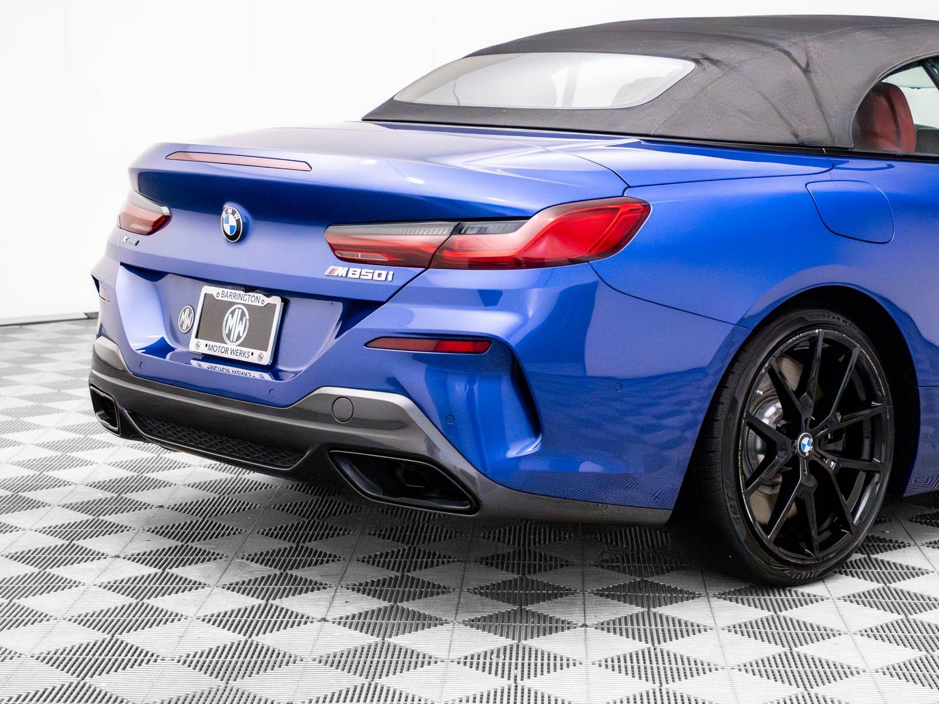 Used 2024 BMW M850i xDrive Convertible image 34