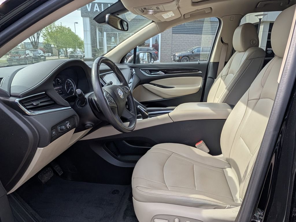 Used 2021 Buick Enclave Premium w/ Sun and Sites Package AWD/4WD image 33
