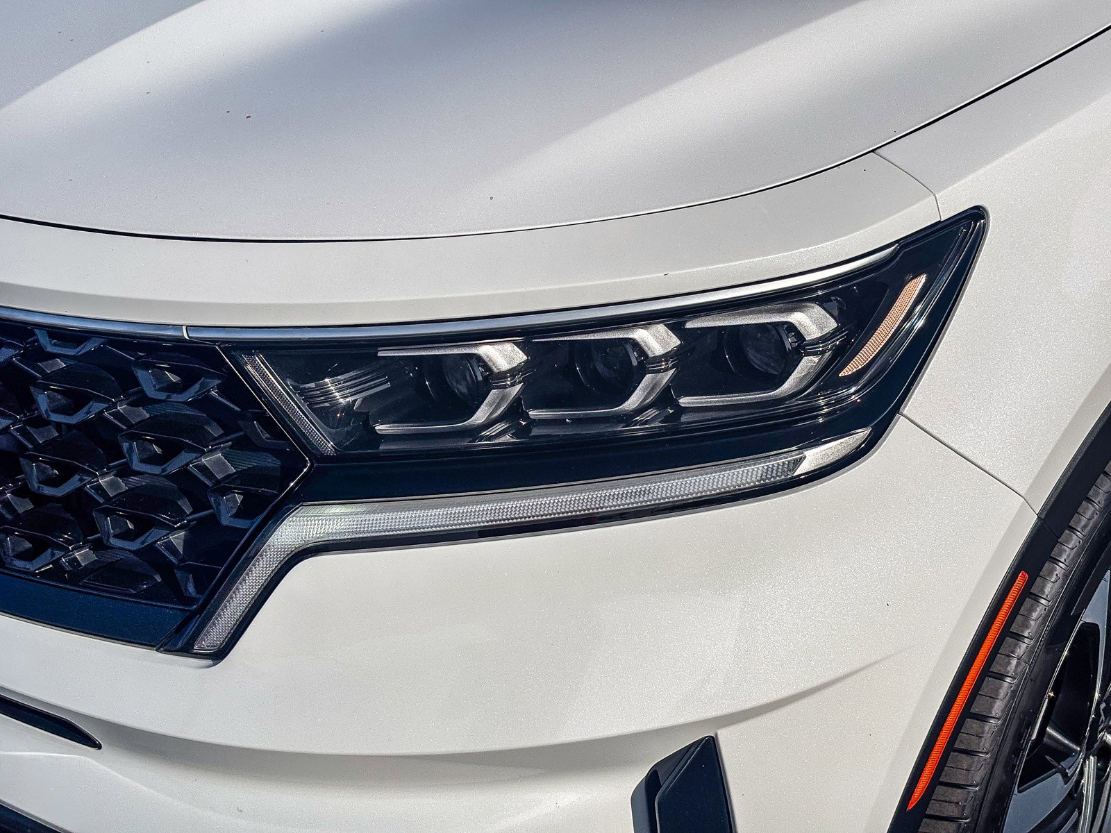 Used 2023 Kia Sorento SX Prestige image 10