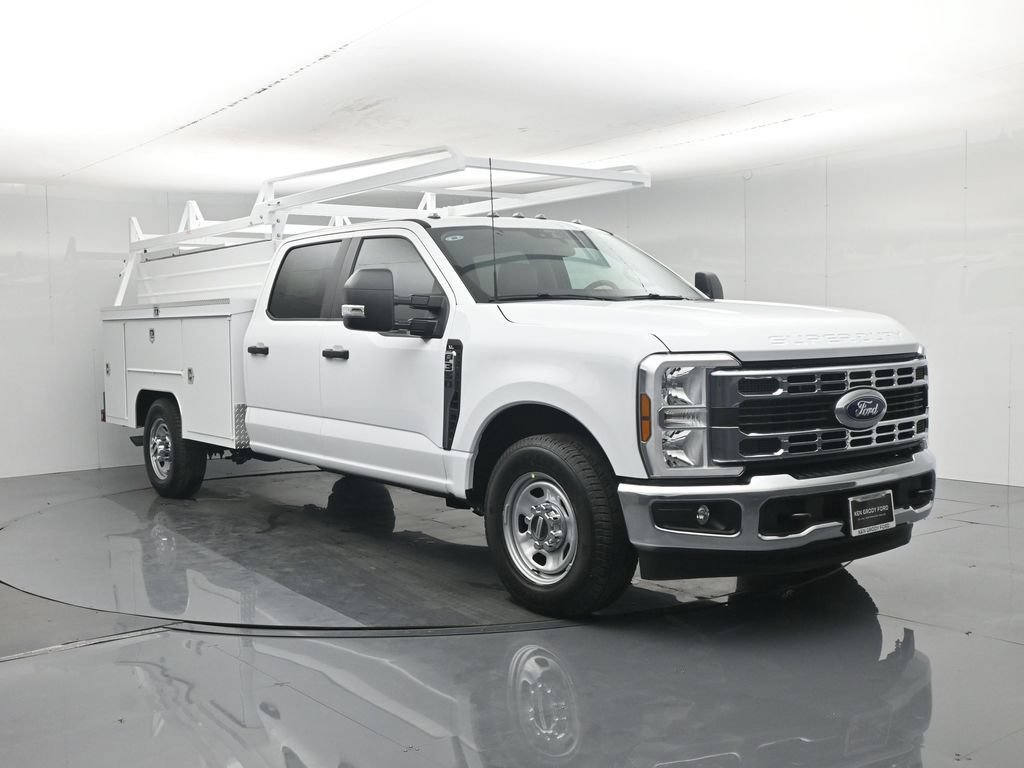 New 2026 Ford F350 XL w/ XL Chrome Package RWD 360° Tour