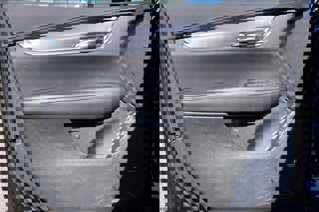 Used 2024 Cadillac XT5 Luxury image 22