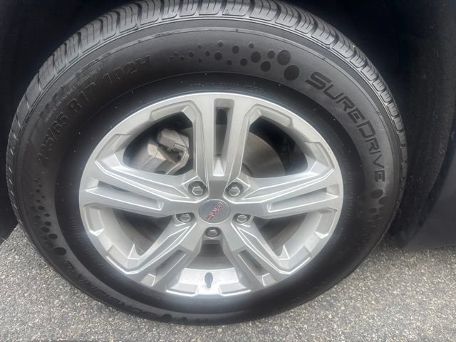 Used 2024 GMC Terrain SLE AWD/4WD image 4