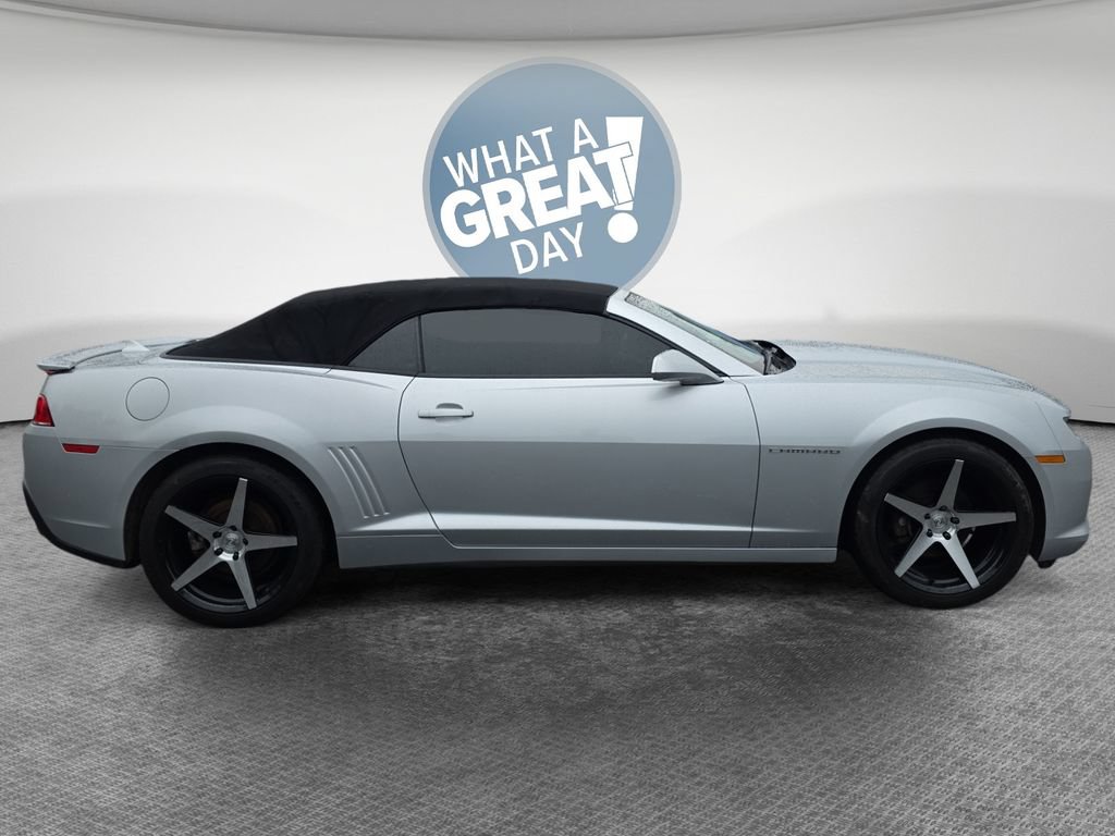 Used 2015 Chevrolet Camaro LT w/ RS Package RWD image 2