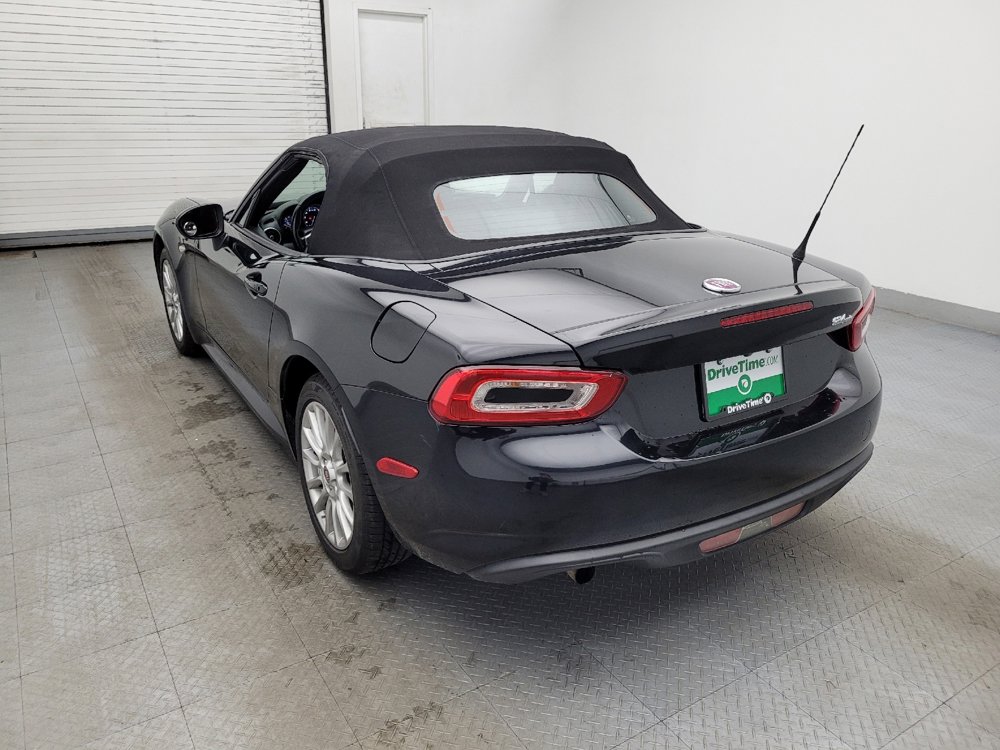 Used 2017 FIAT 124 Spider Classica image 5