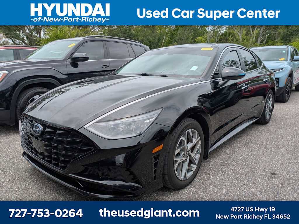 Used 2023 Hyundai Sonata SEL w/ Convenience Package FWD image 1