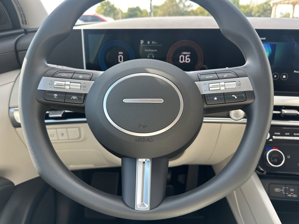 New 2026 Hyundai Tucson SEL image 17