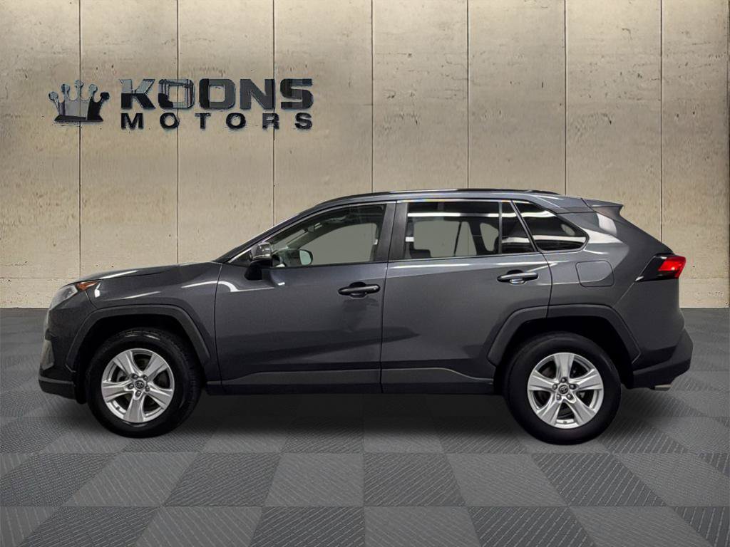 Used 2019 Toyota RAV4 XLE w/ All Weather Liner Package AWD/4WD image 4
