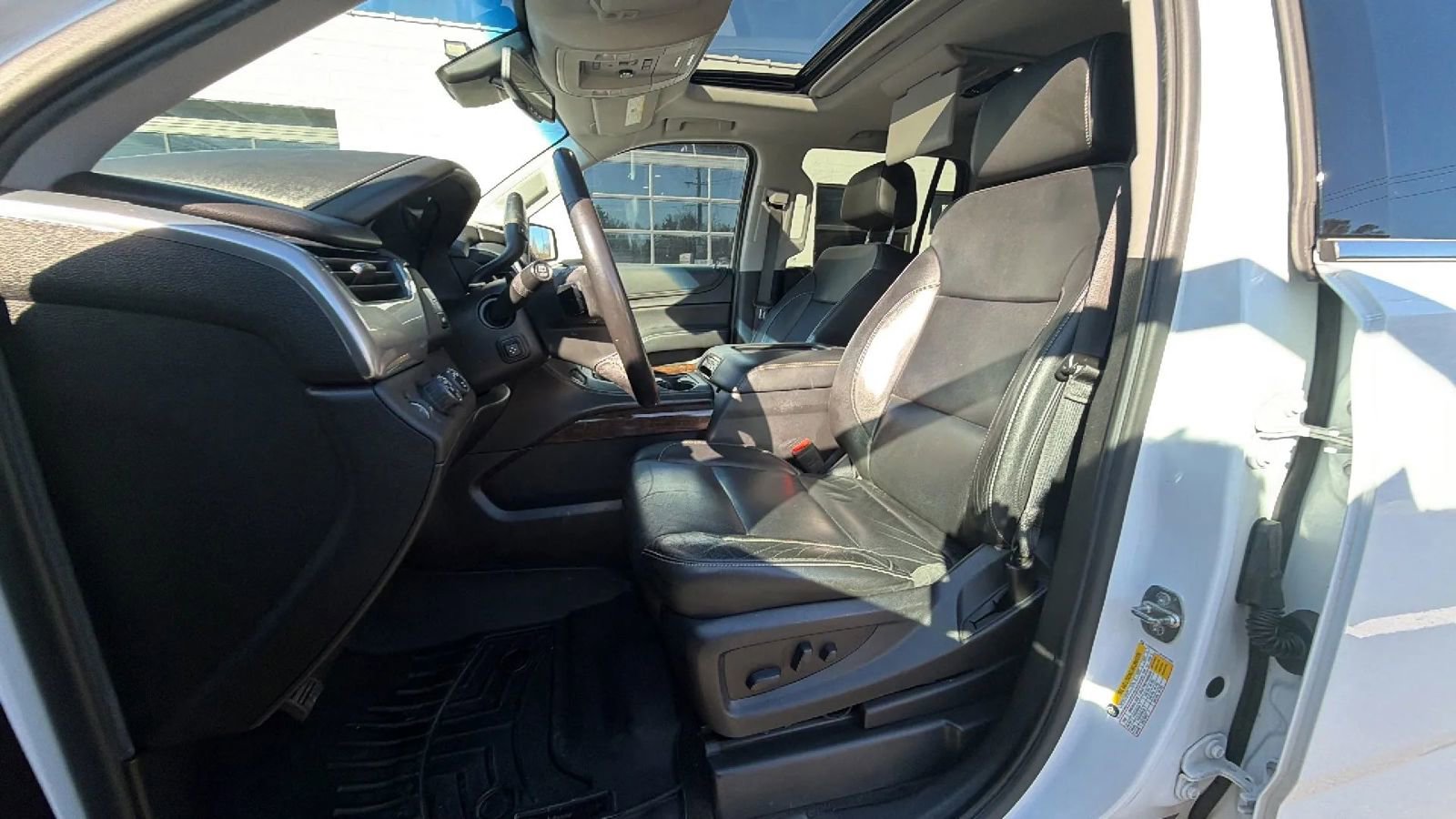 Used 2019 Chevrolet Tahoe LT image 15