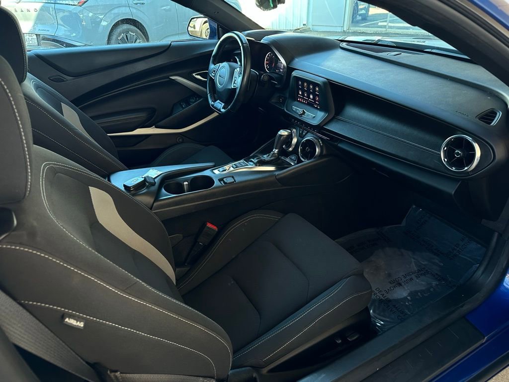 Used 2021 Chevrolet Camaro LT image 16
