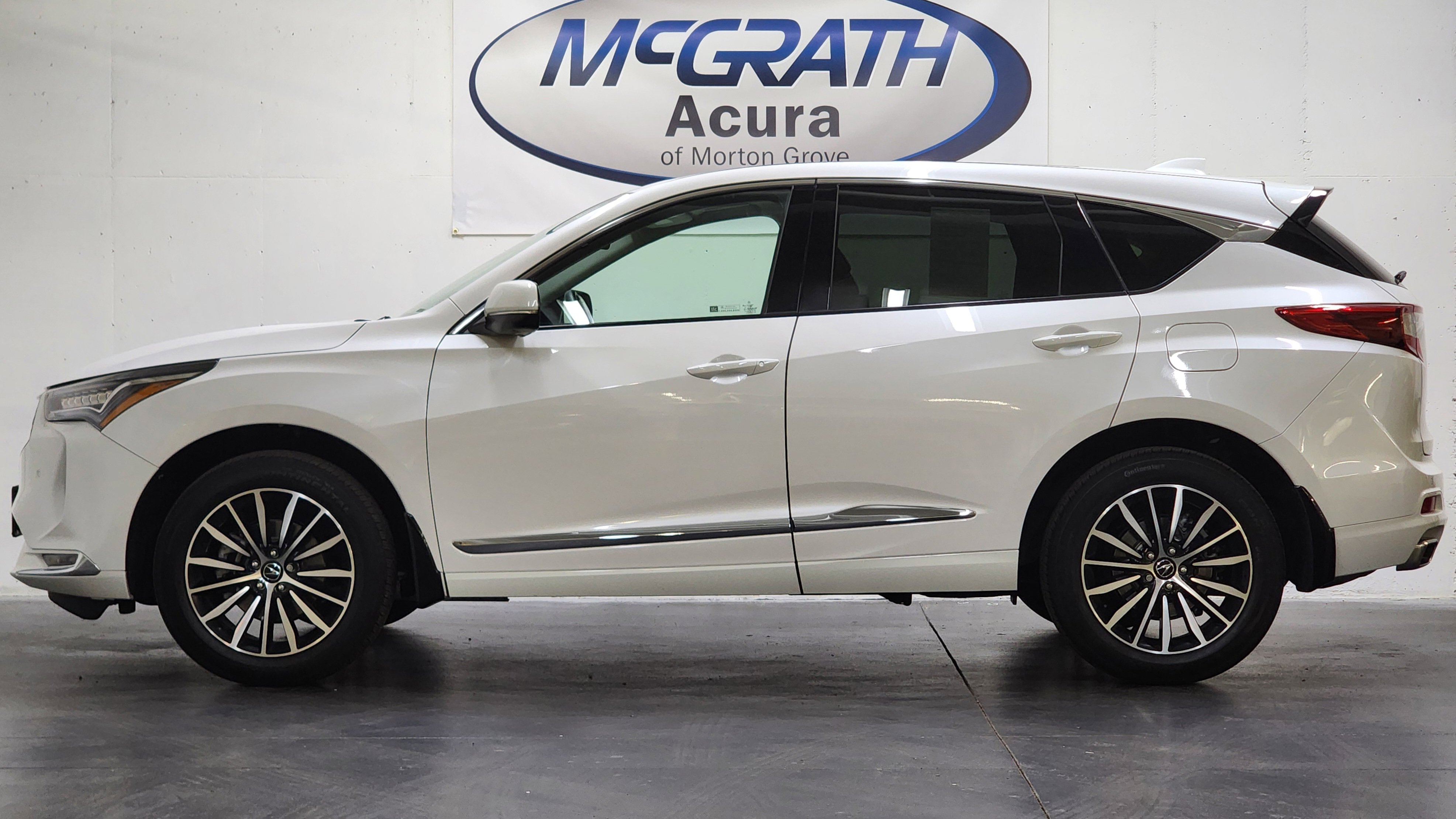 Used 2025 Acura RDX SH-AWD w/ Advance Package image 10