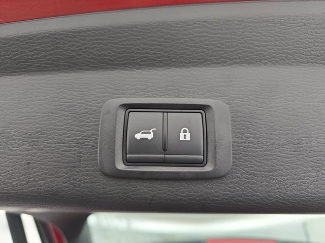 Used 2025 Mitsubishi Outlander SE image 40