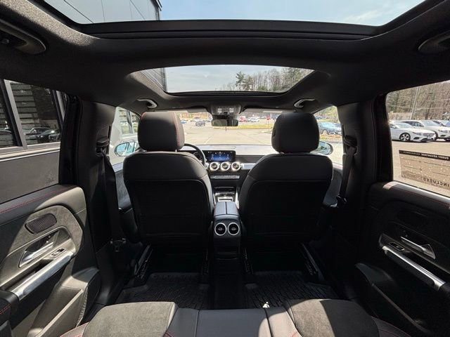Used 2026 Mercedes-Benz GLB 250 4MATIC image 58