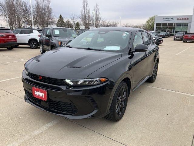 Used 2024 Dodge Hornet R/T w/ R/T Blacktop Package image 3