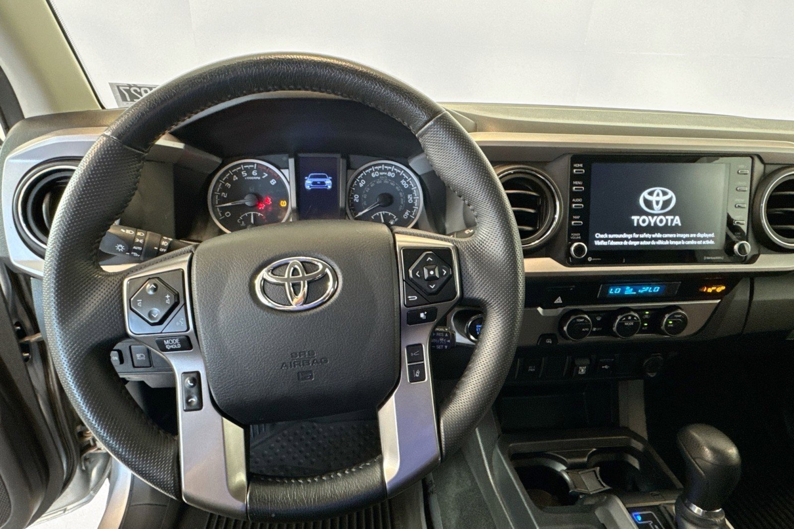 Used 2023 Toyota Tacoma SR5 image 11