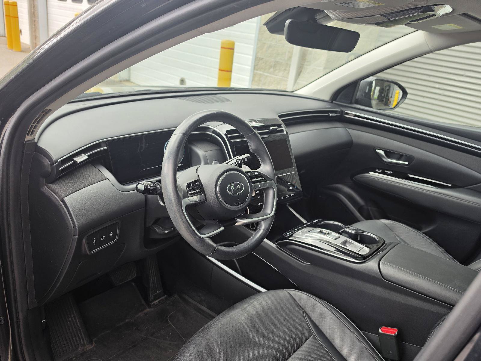 Used 2023 Hyundai Tucson Limited AWD/4WD image 6