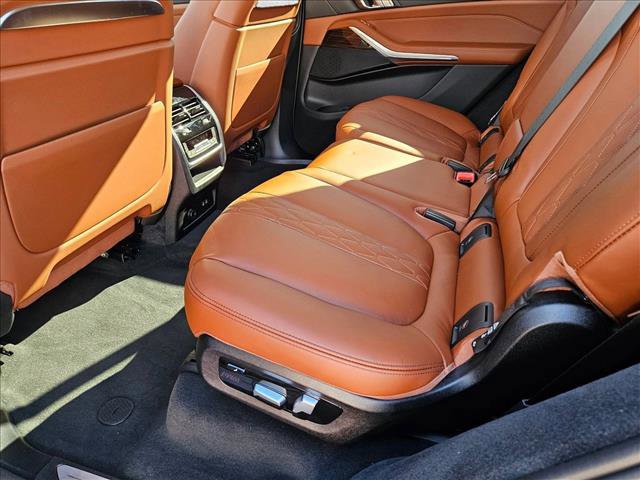 New 2026 BMW X7 xDrive40i AWD/4WD image 15