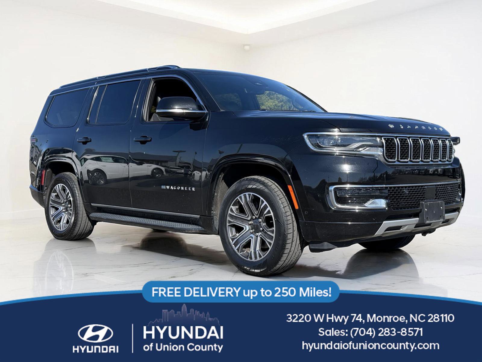 Used 2024 Jeep Wagoneer Series II w/ Flexible Seating Group