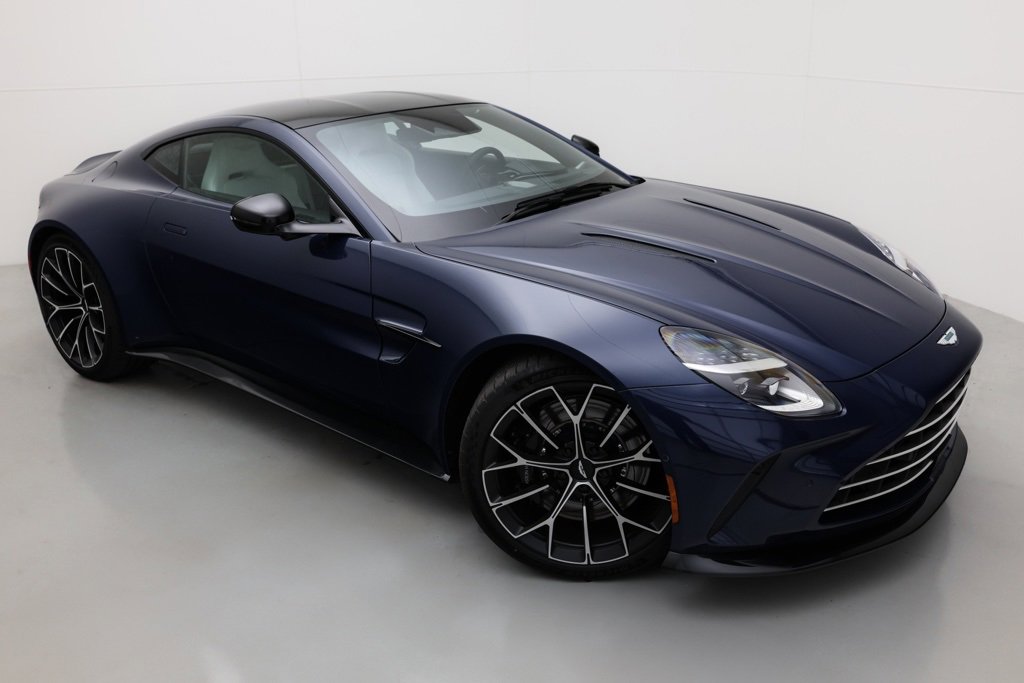 New 2025 Aston Martin V8 Vantage Coupe image 2
