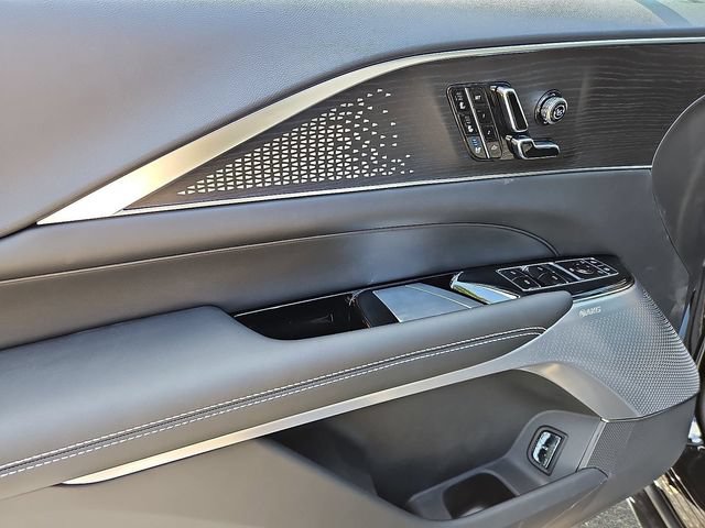 New 2026 Cadillac Lyriq V AWD/4WD image 10