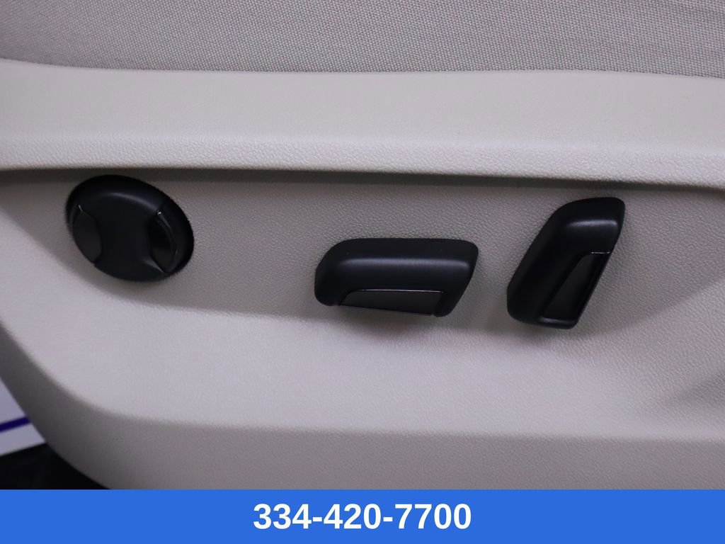 New 2025 Volkswagen Atlas Cross Sport SEL Premium R-Line image 16