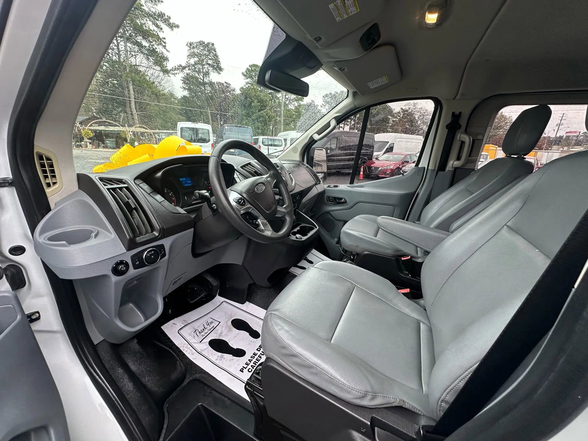 Used 2017 Ford Transit 350 XL image 24