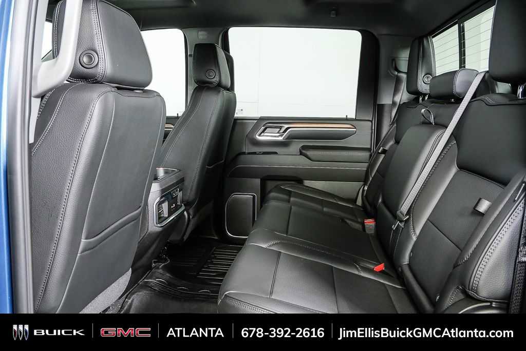 New 2026 GMC Sierra 2500 Denali w/ Denali Reserve Package image 18