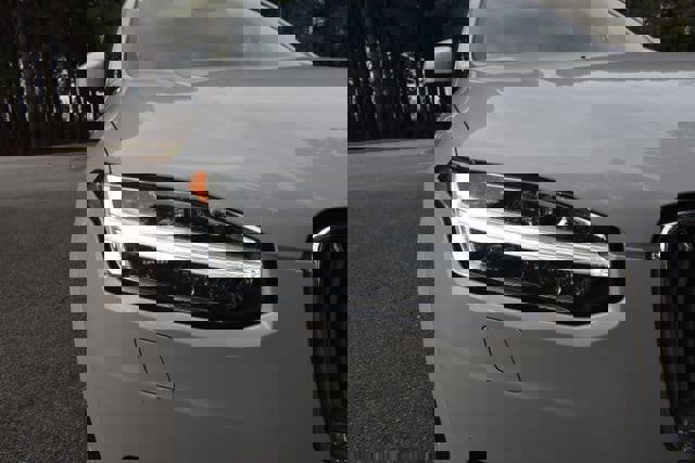 New 2024 Volvo XC90 T8 Plus w/ Protection Package Premier image 9