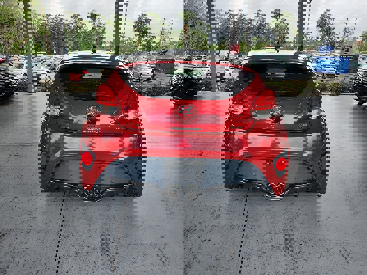 Used 2016 Hyundai Veloster Turbo w/ Option Group 04 image 4