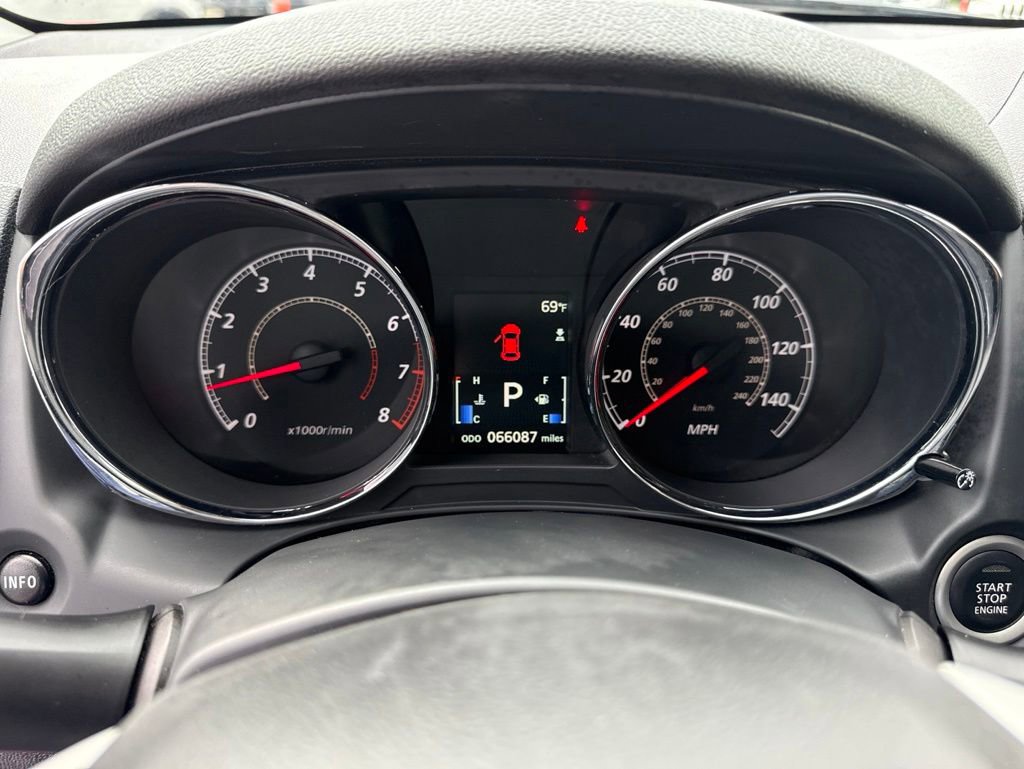 Used 2015 Mitsubishi Outlander Sport SE FWD image 28