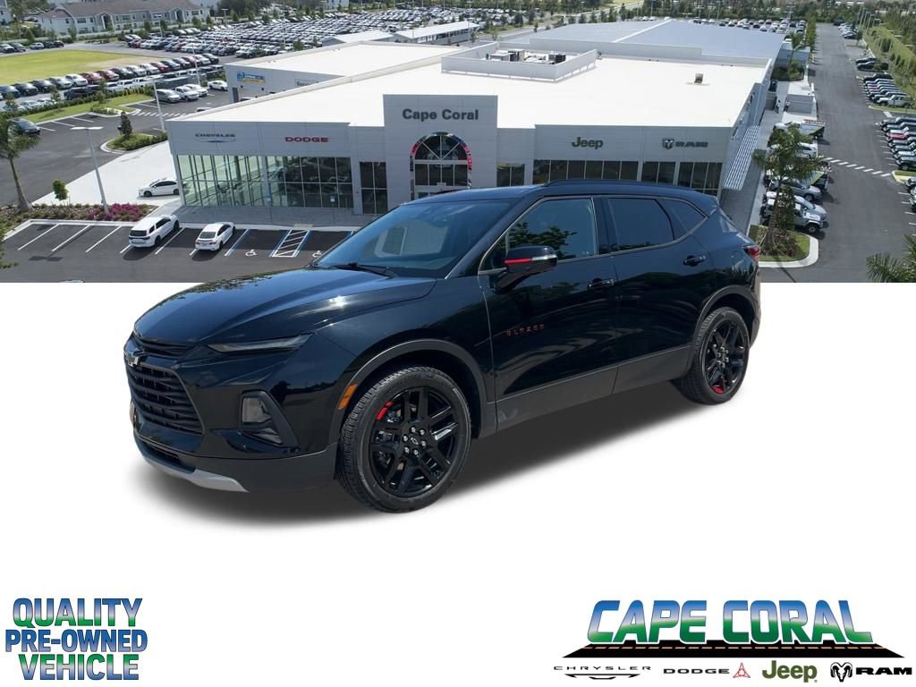 Used 2022 Chevrolet Blazer LT w/ Redline Edition FWD image 1