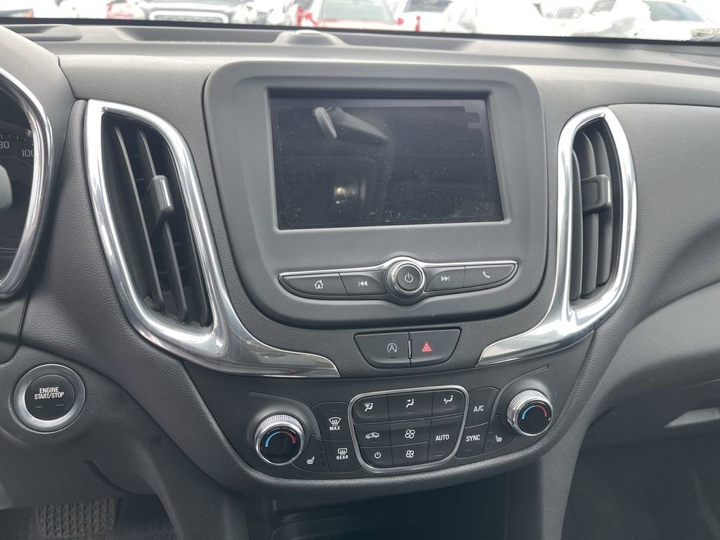 Used 2023 Chevrolet Equinox LT image 5