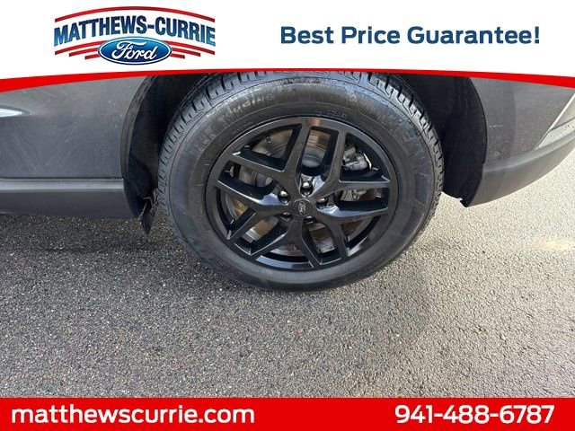 Certified 2024 Ford Edge SEL w/ Convenience Package image 15