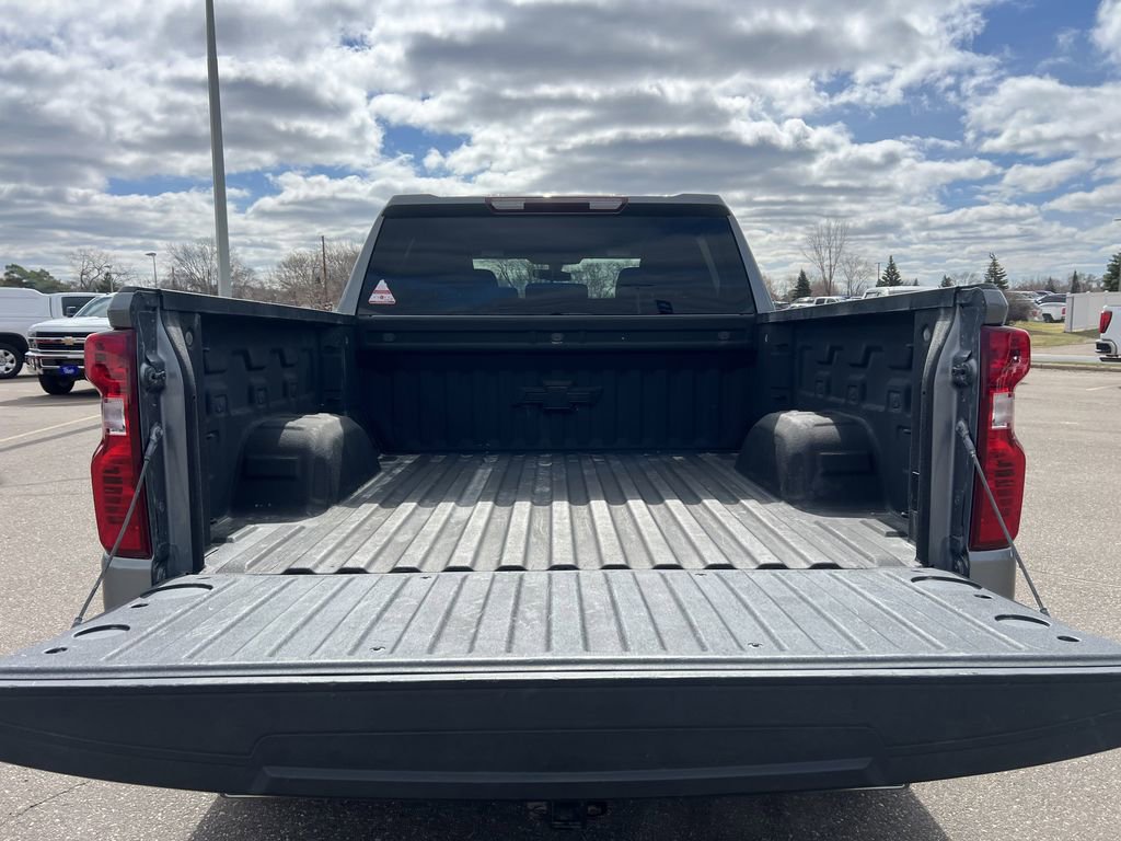 Certified 2021 Chevrolet Silverado 1500 LT AWD/4WD image 10