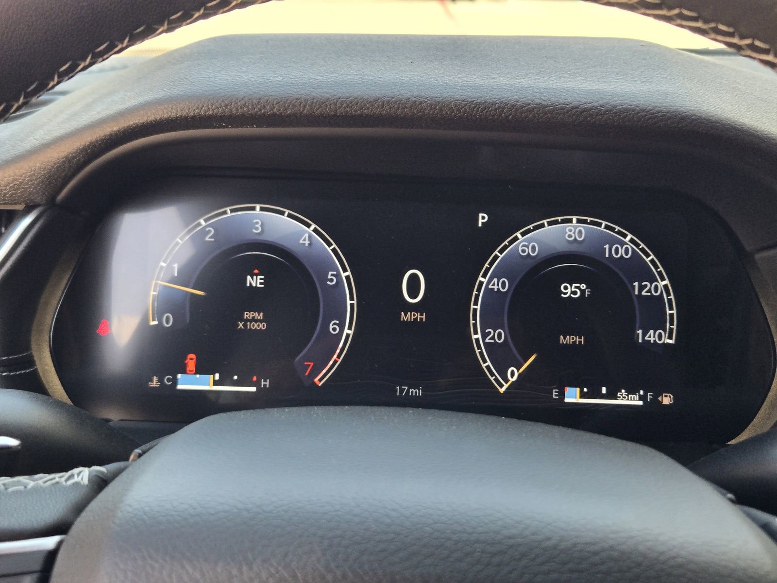 New 2025 Jeep Grand Cherokee L Laredo image 14