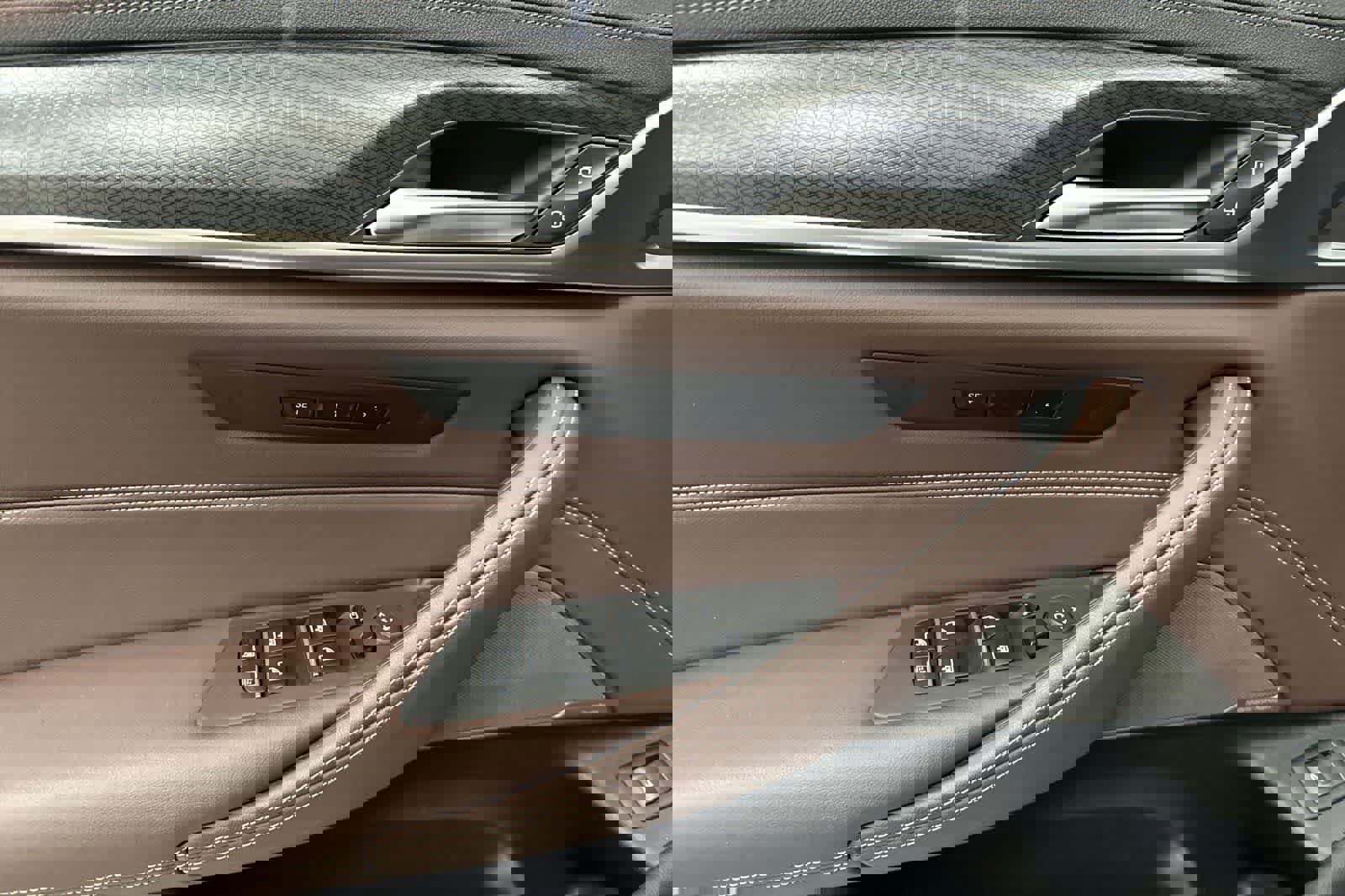 Used 2023 BMW M550i xDrive w/ Parking Assistance Package image 12