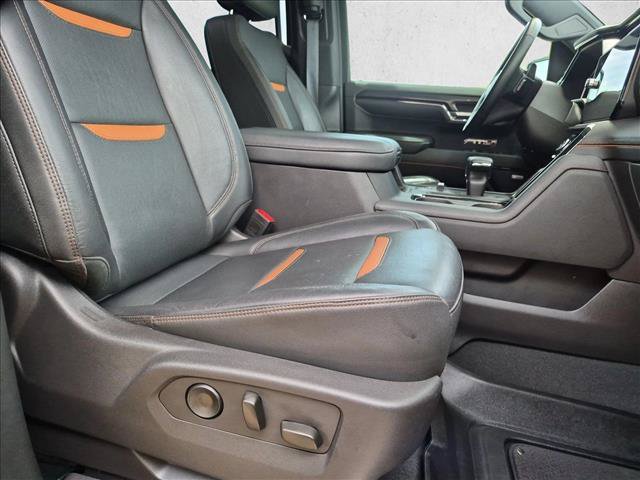 Used 2024 GMC Sierra 1500 AT4 w/ Technology Package AWD/4WD image 21