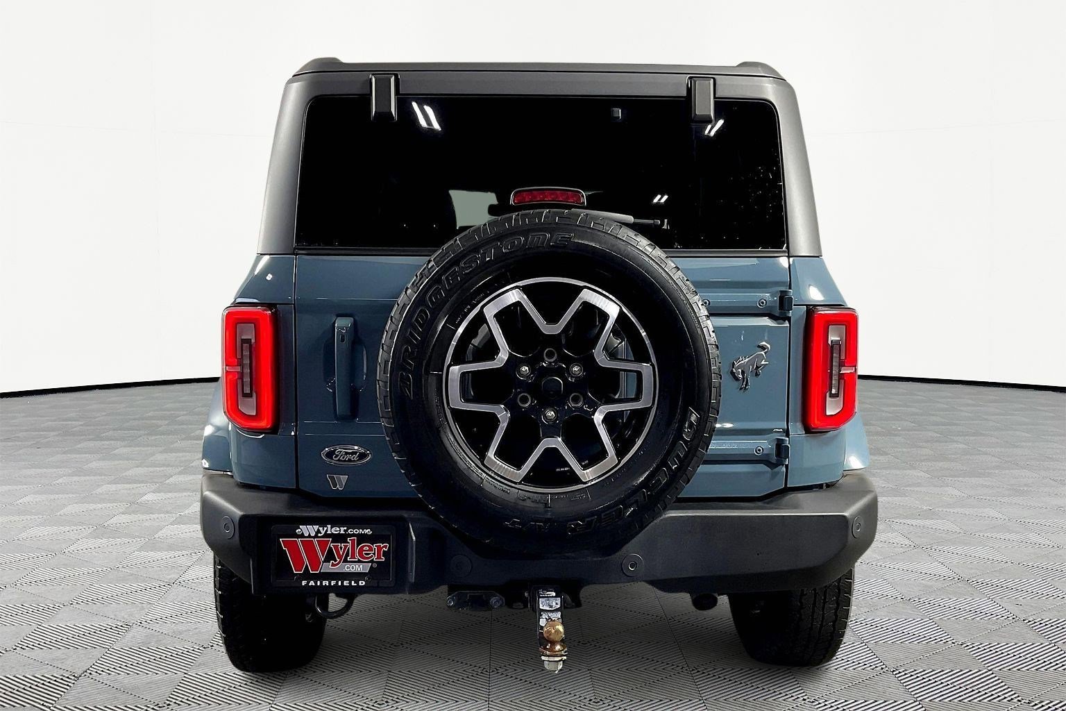 Used 2023 Ford Bronco Outer Banks image 5