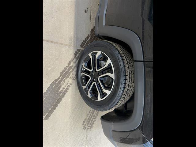 Used 2022 Jeep Compass Limited image 8