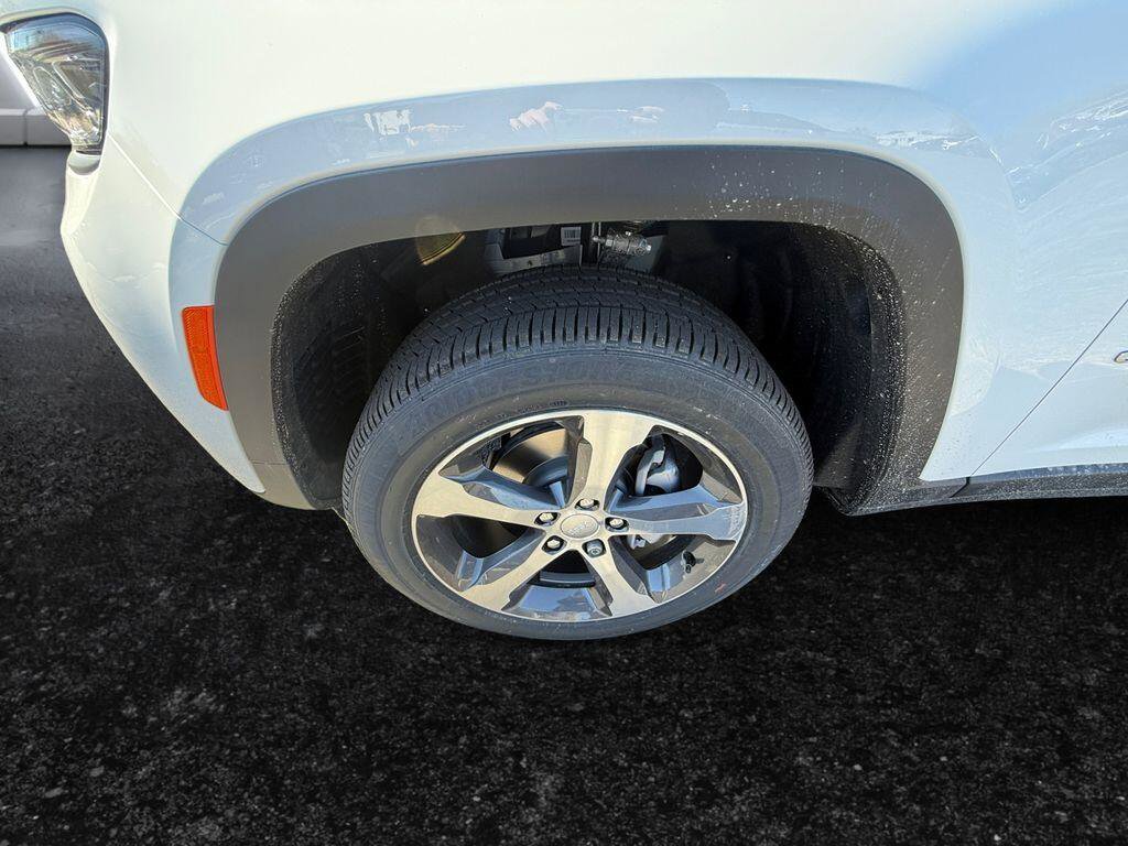 New 2026 Jeep Grand Cherokee Limited AWD/4WD image 21