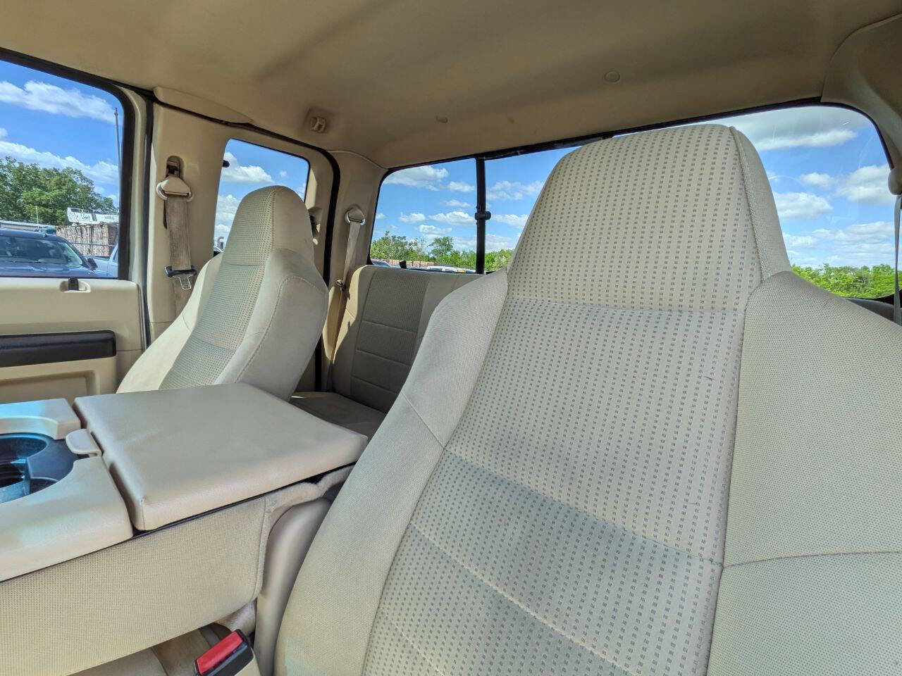 Used 2008 Ford F250 XLT AWD/4WD image 14