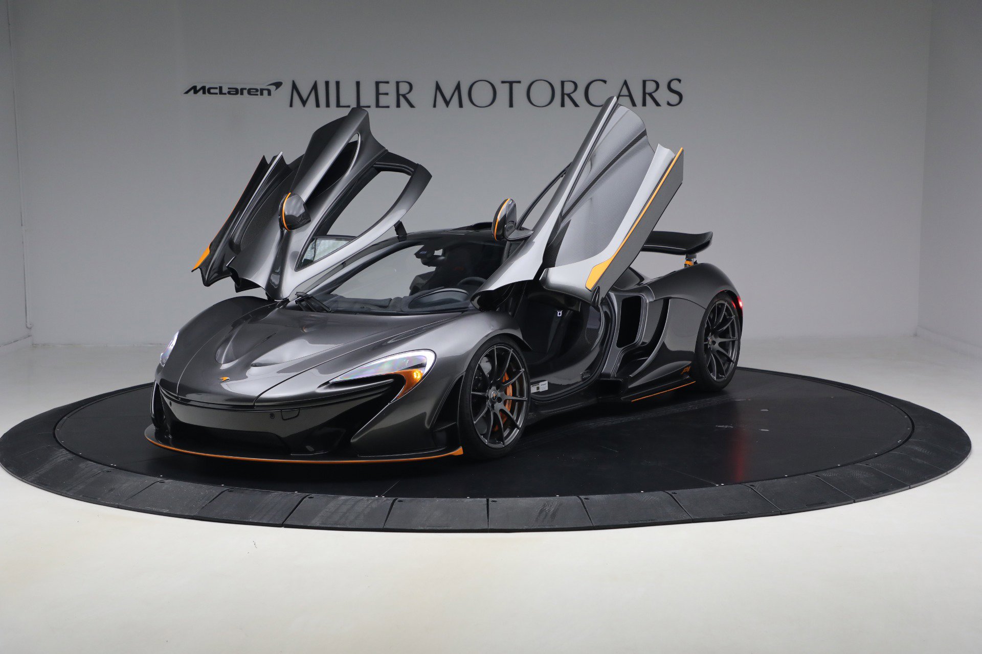 Used 2014 McLaren P1 image 14